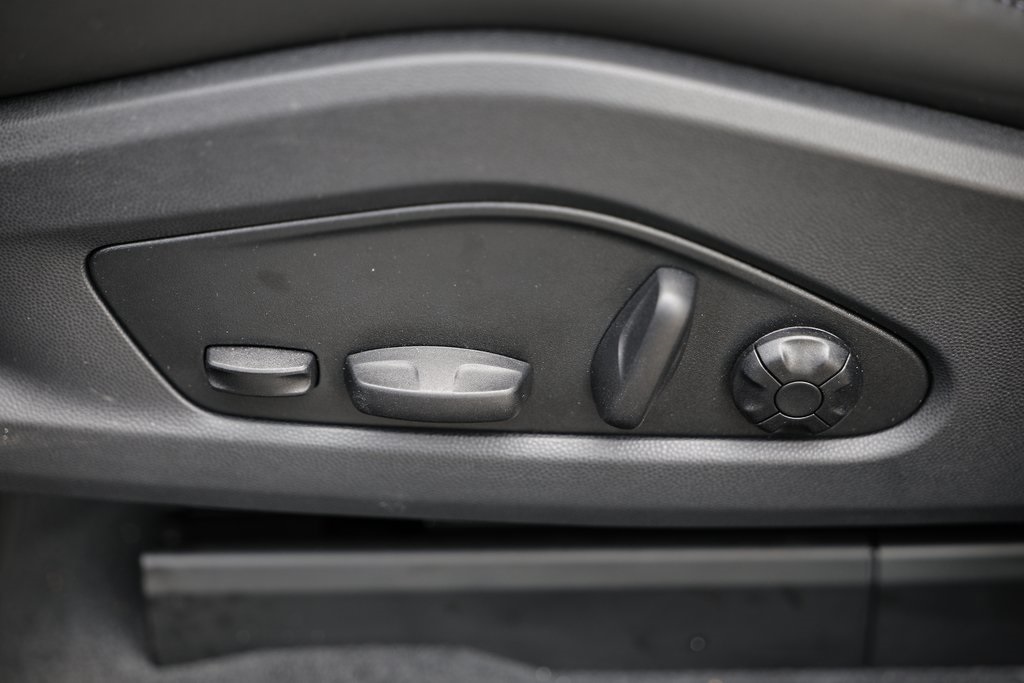 2024 Porsche Macan Electric 4 photo 19