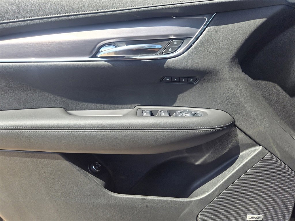 2025 Cadillac XT6 Luxury photo 20
