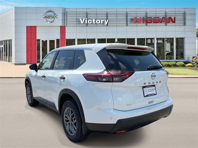 2025 Nissan Rogue S photo 4