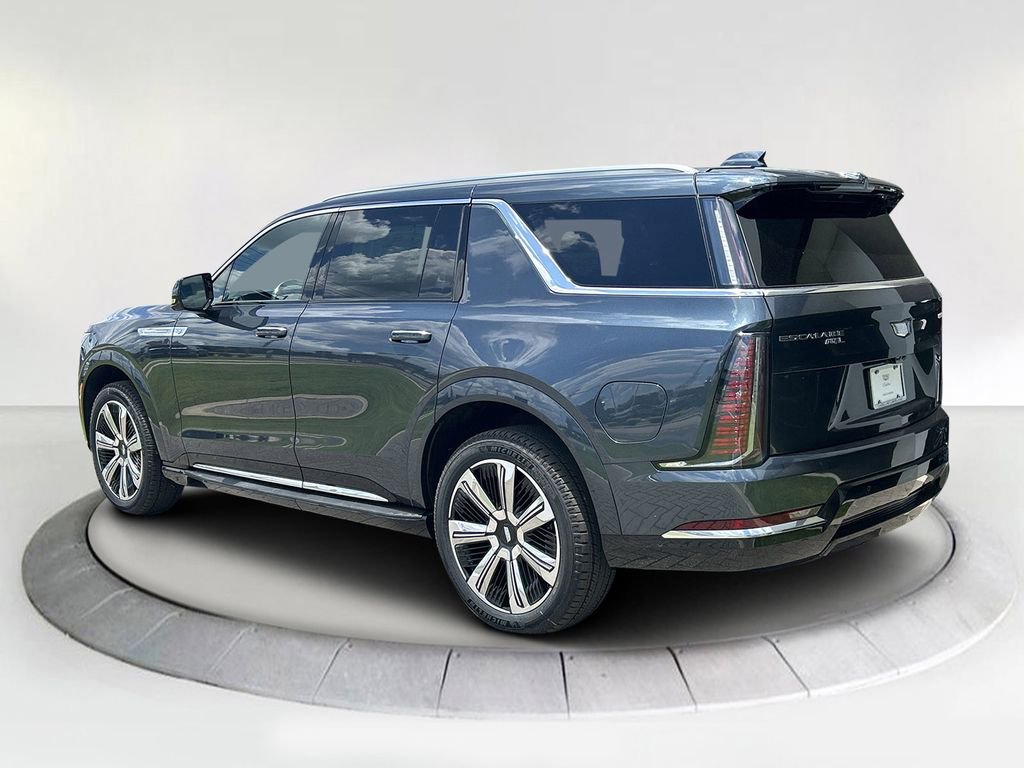 2026 Cadillac Escalade Luxury photo 3