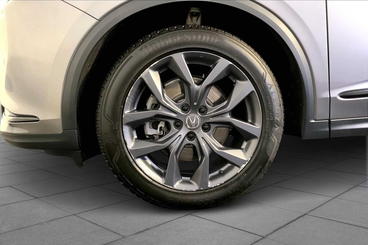 2023 Acura MDX SH-AWD A-Spec photo 10