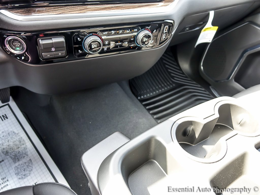 2025 CHEVROLET SILVERADO - Image 18