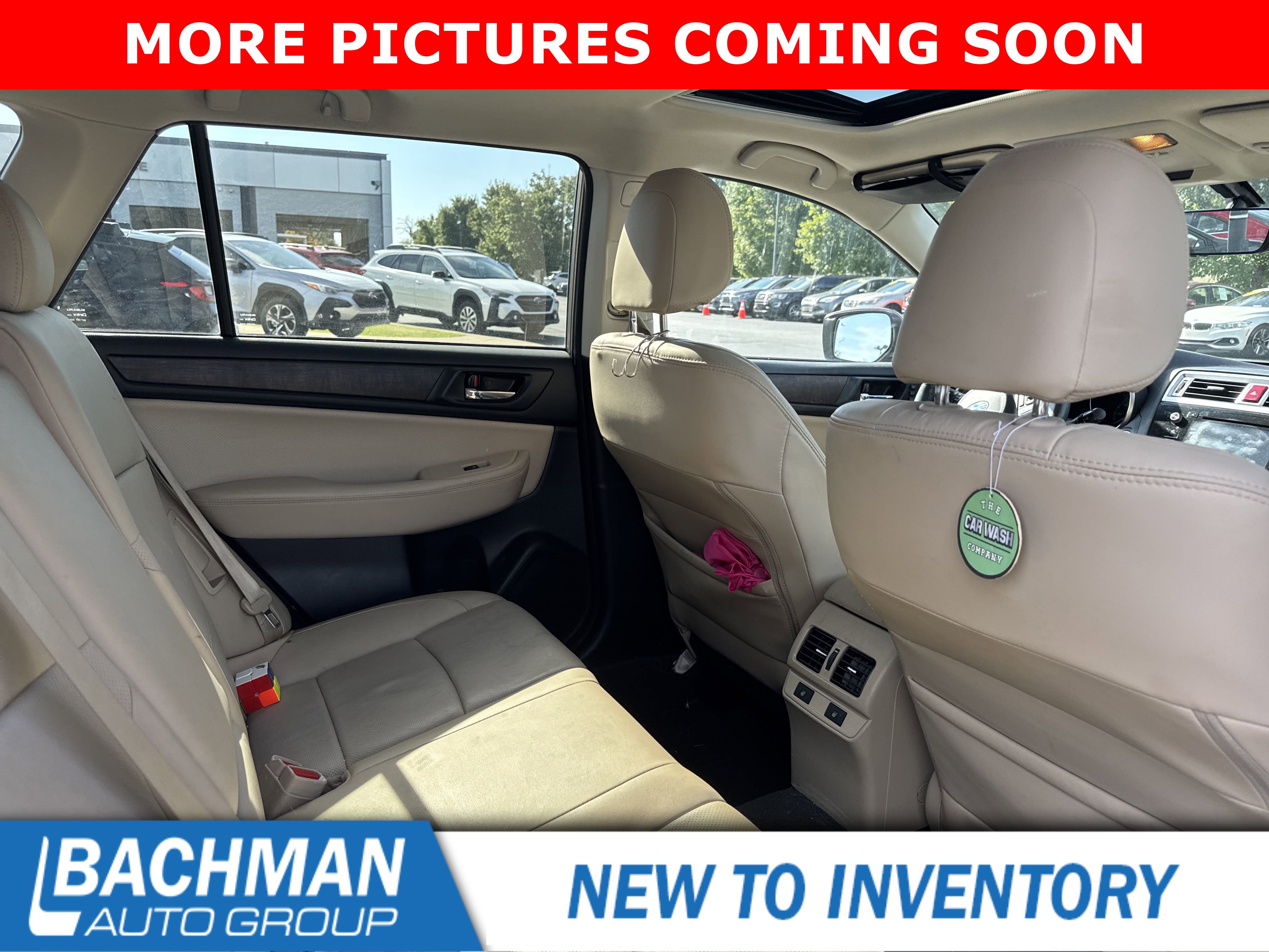 2017 Subaru Outback Limited photo 4