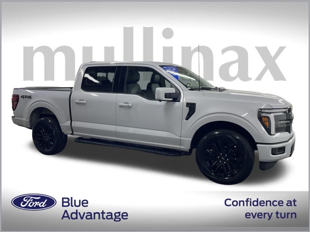 2025 Ford F-150 Lariat photo 2
