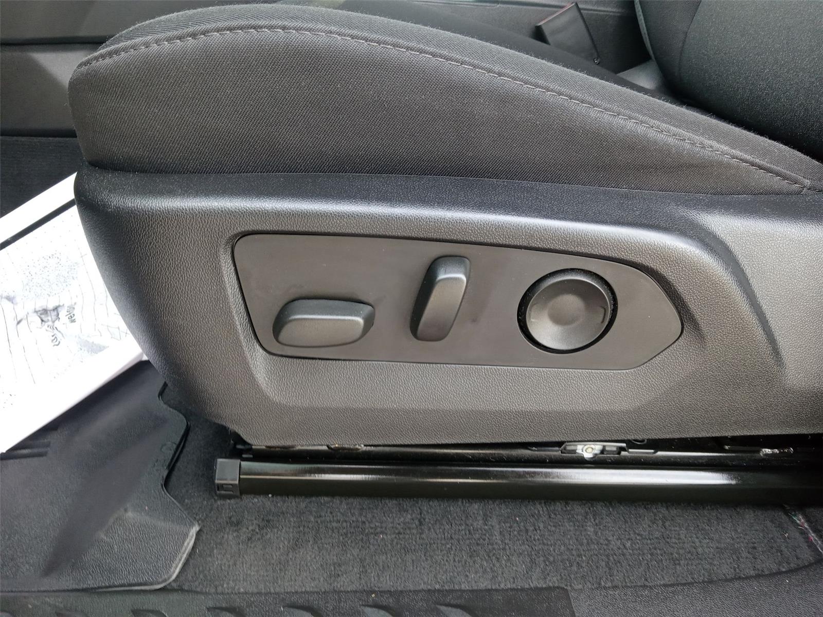 2024 Chevrolet Colorado Trail Boss photo 11