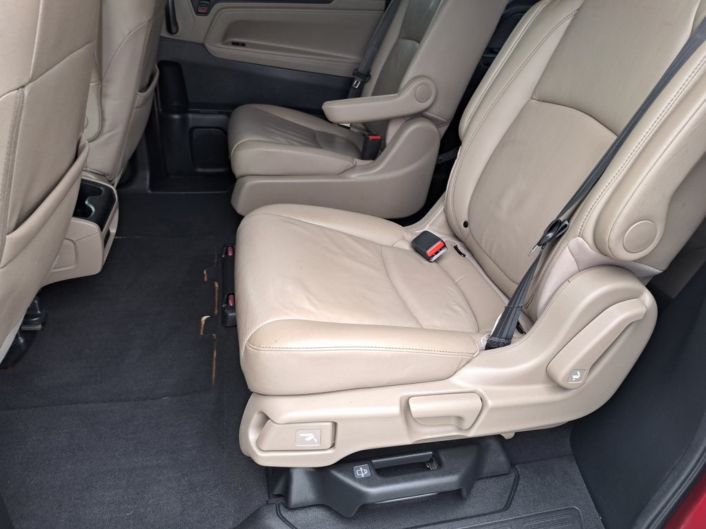 2022 Honda Odyssey EX-L photo 17