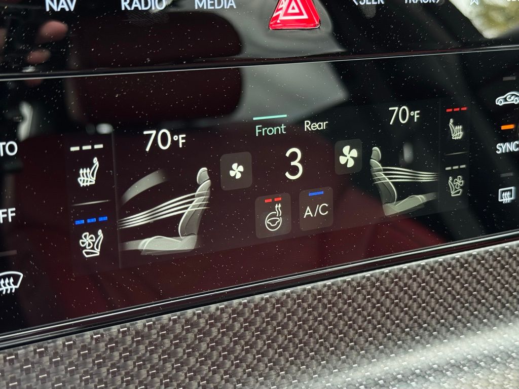 2025 Genesis G80 3.5T Sport Prestige photo 33