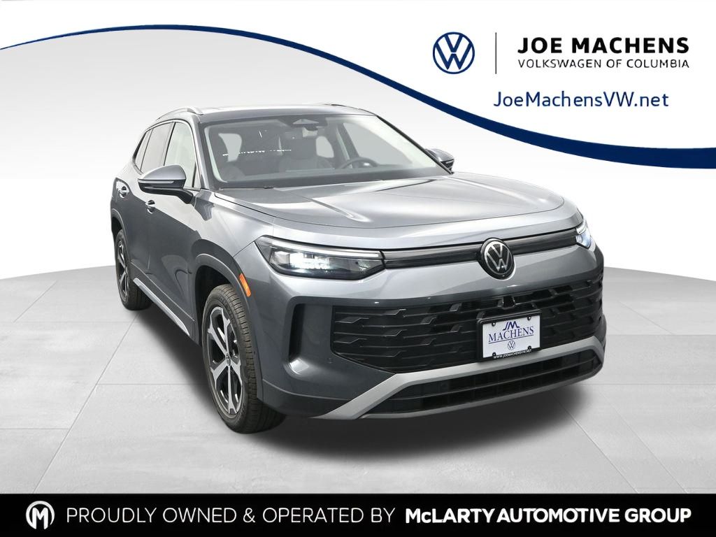 2026 Volkswagen Tiguan SE's photo