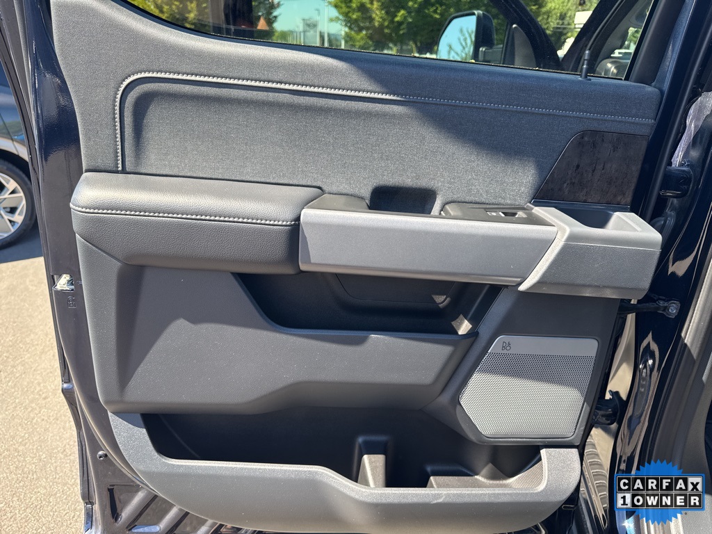 2024 Ford F-350 Lariat photo 45