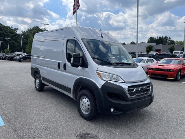 ram 1500 promaster cargo