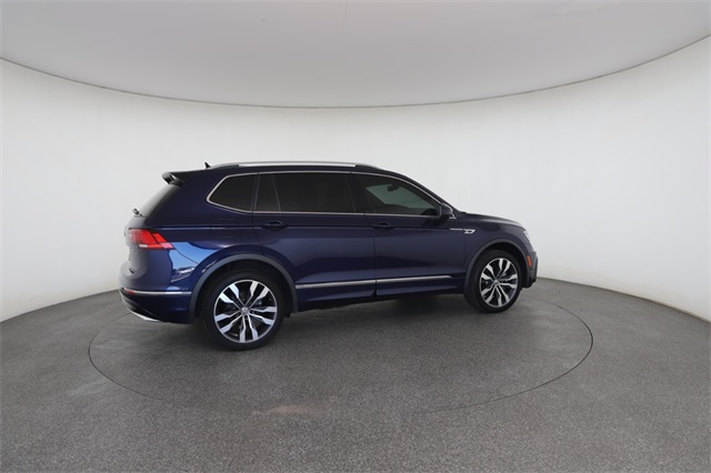 2021 Volkswagen Tiguan SEL Premium R-Line photo 18
