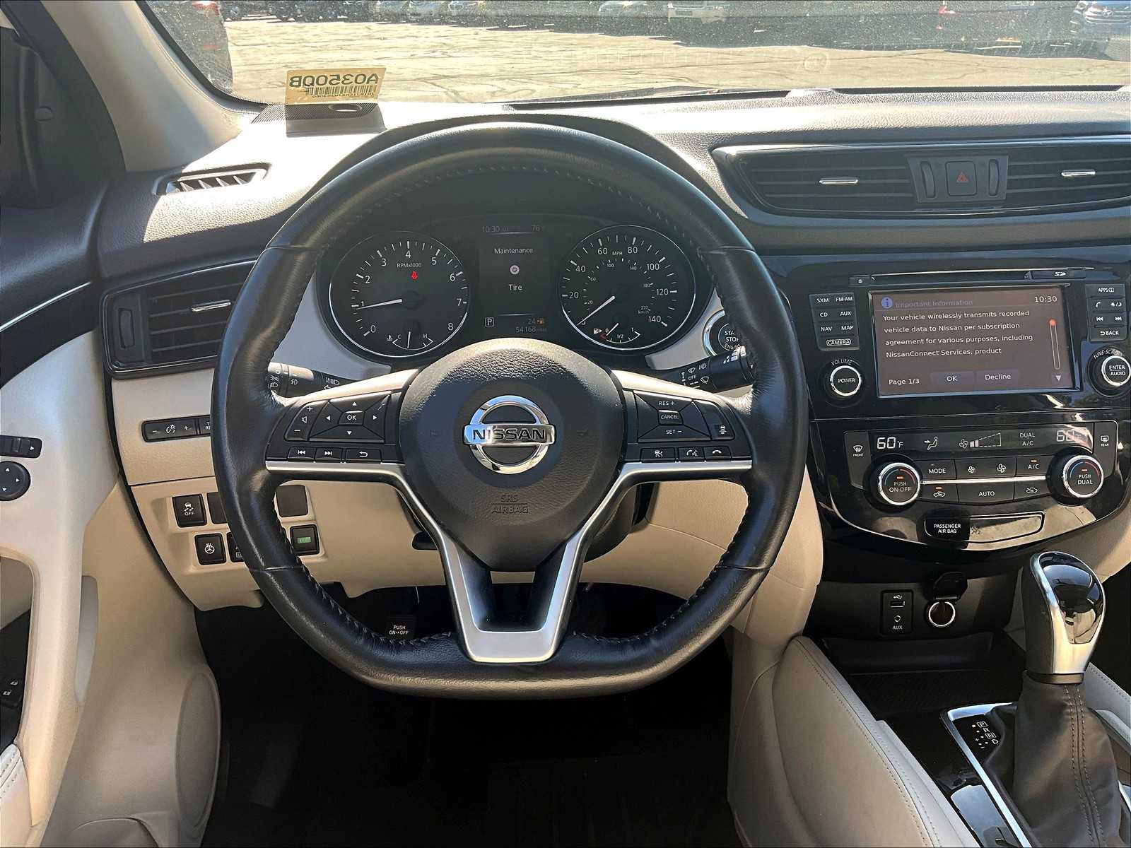 2018 Nissan Rogue Sport SL photo 16