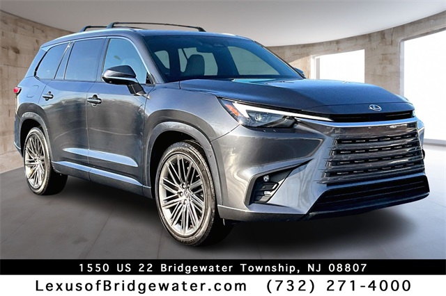 2025 Lexus TX PHEV Luxury's photo
