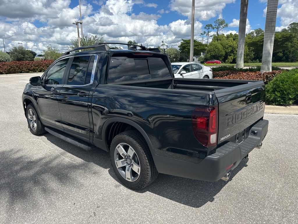 2024 Honda Ridgeline RTL photo 6