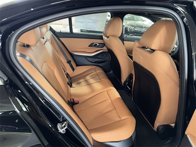 2025 Bmw 330i photo 11