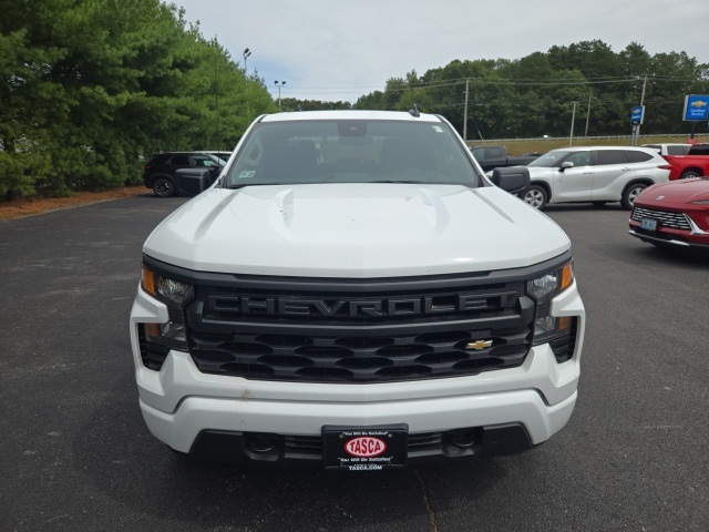 2022 Chevrolet Silverado 1500 Custom photo 2