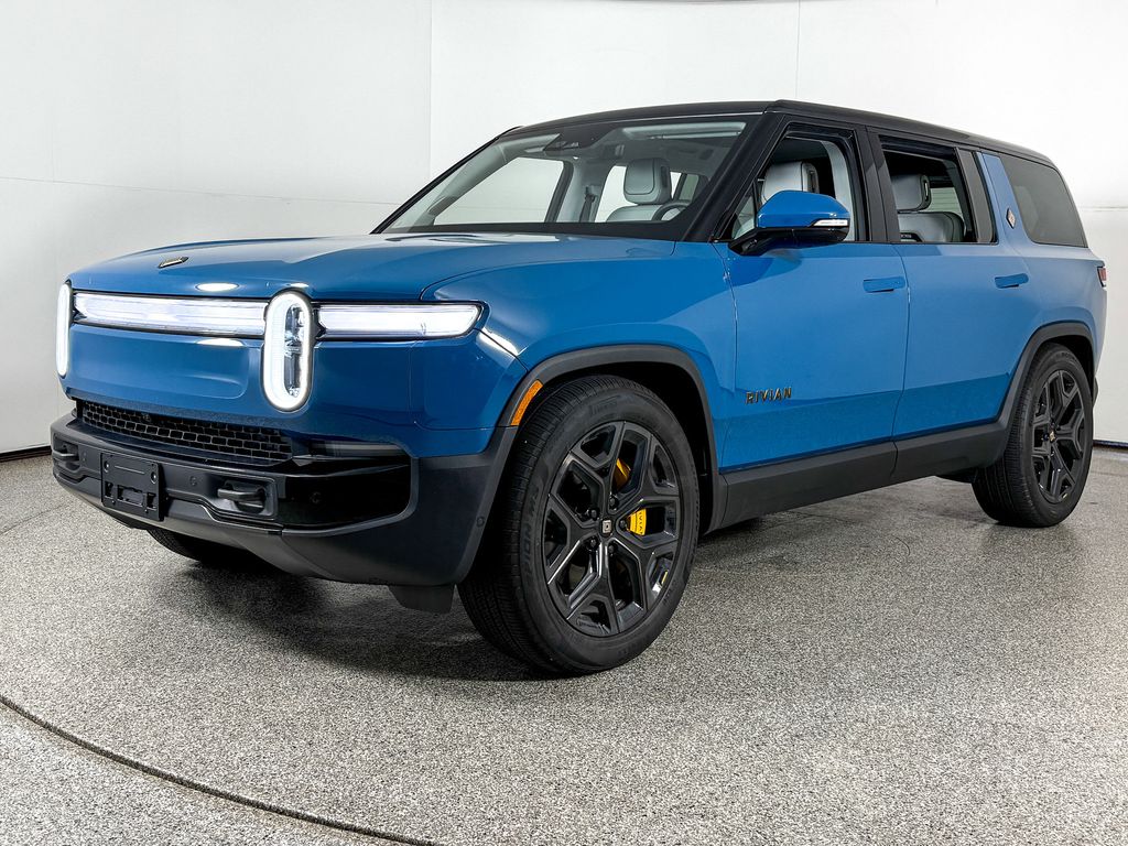Used 2025 Rivian R1S Ascend with VIN 7PDSGCBP7SN072747 for sale in Wayzata, Minnesota