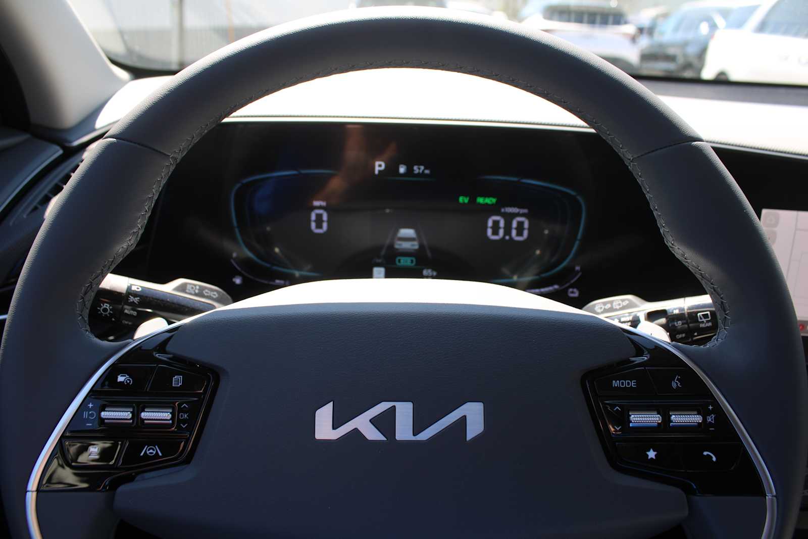2025 Kia Niro EX photo 23
