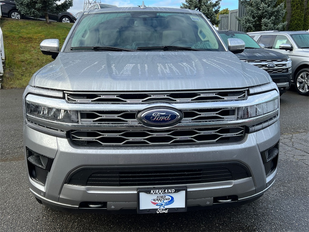 2024 Ford Expedition MAX Platinum photo 2