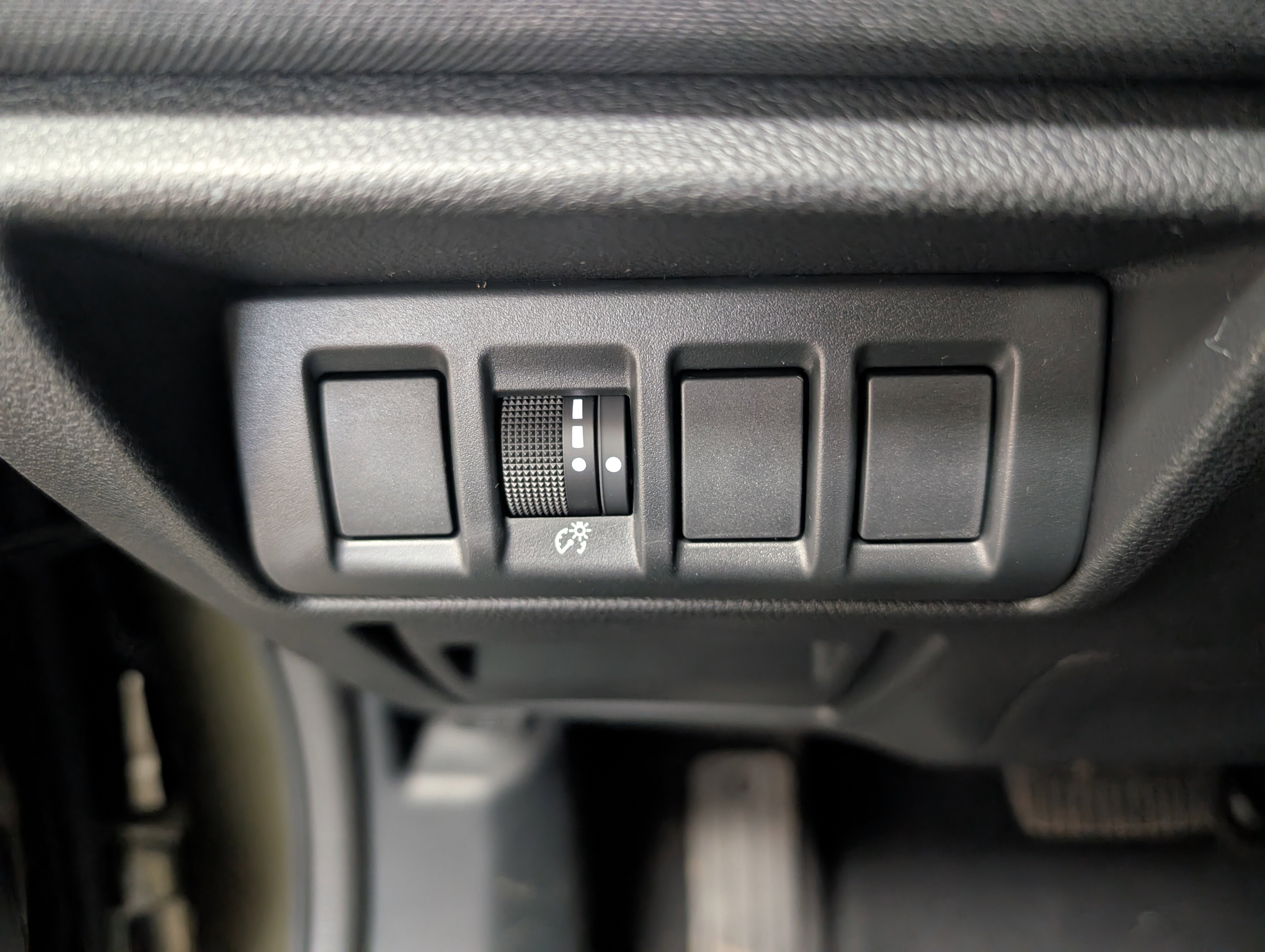 2025 Subaru Outback Premium photo 10