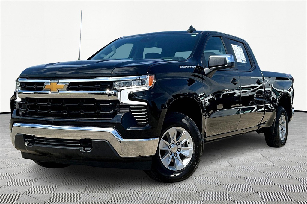 Used 2023 Chevrolet Silverado 1500 LT with VIN 3GCUDDED2PG359025 for sale in Kansas City