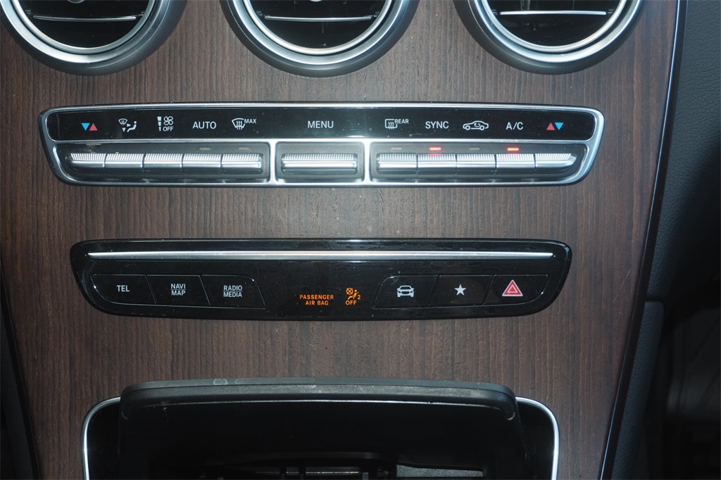 2022 Mercedes Benz GLC 43 photo 17