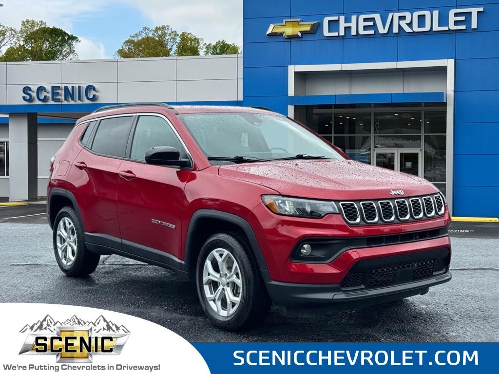 2024 Jeep Compass Latitude's photo