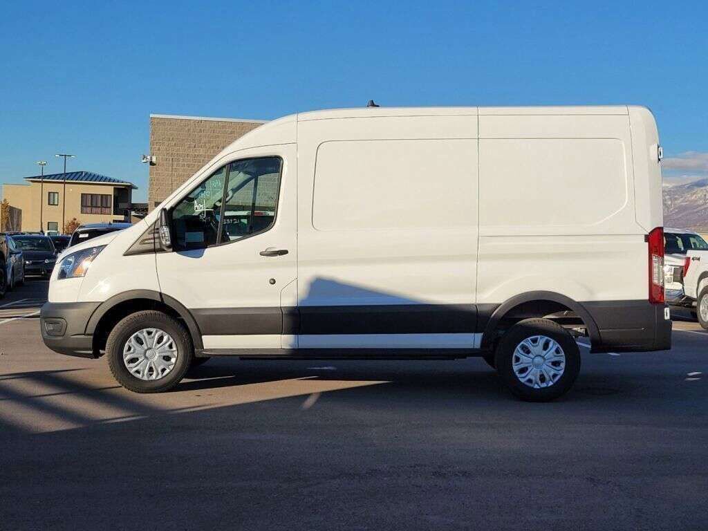 2023 Ford Transit photo 9