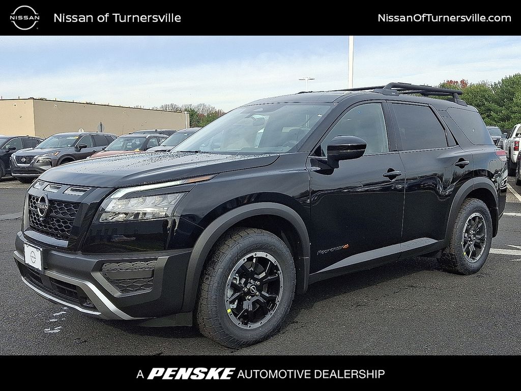 2025 Nissan Pathfinder Rock Creek's photo