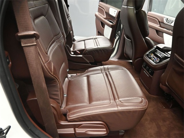 2021 LINCOLN NAVIGATOR - Image 27