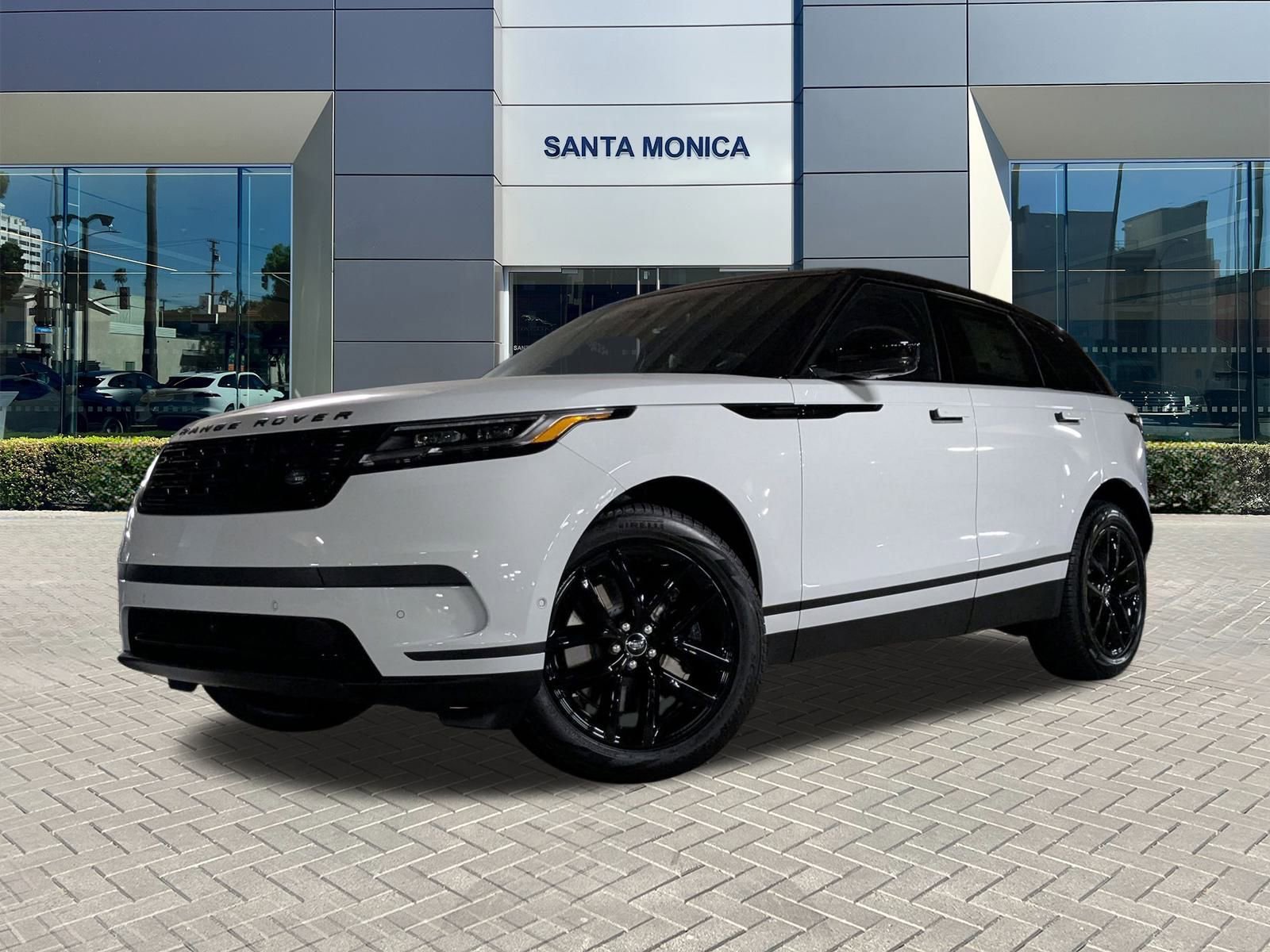 2026 Land Rover Range Rover Velar S's photo