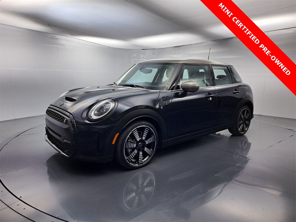 2022 Mini Cooper 4 Door Hardtop Iconic photo 7