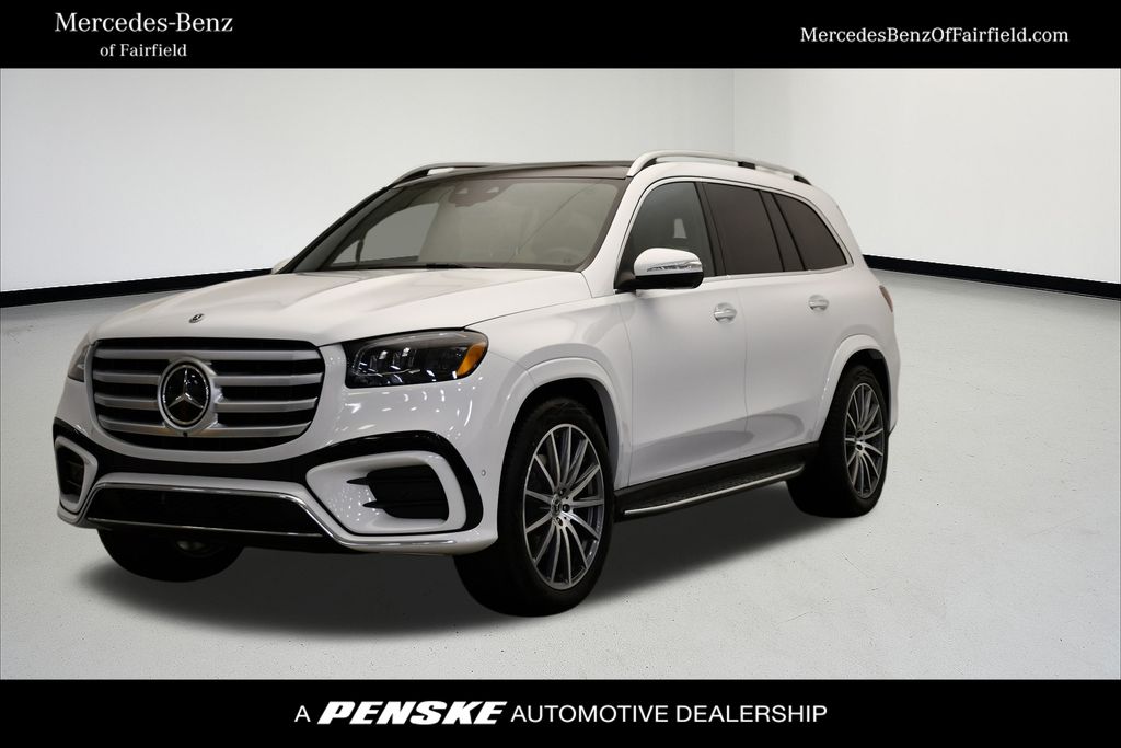 2026 Mercedes-Benz GLS Base's photo