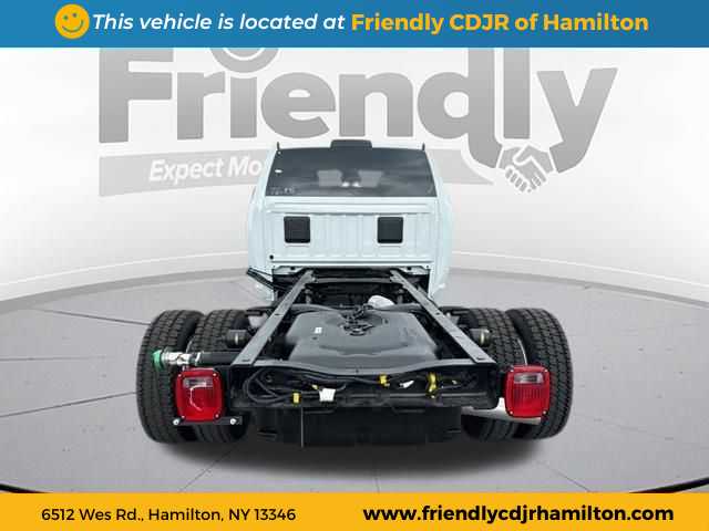 2024 Ram 5500 Tradesman photo 3