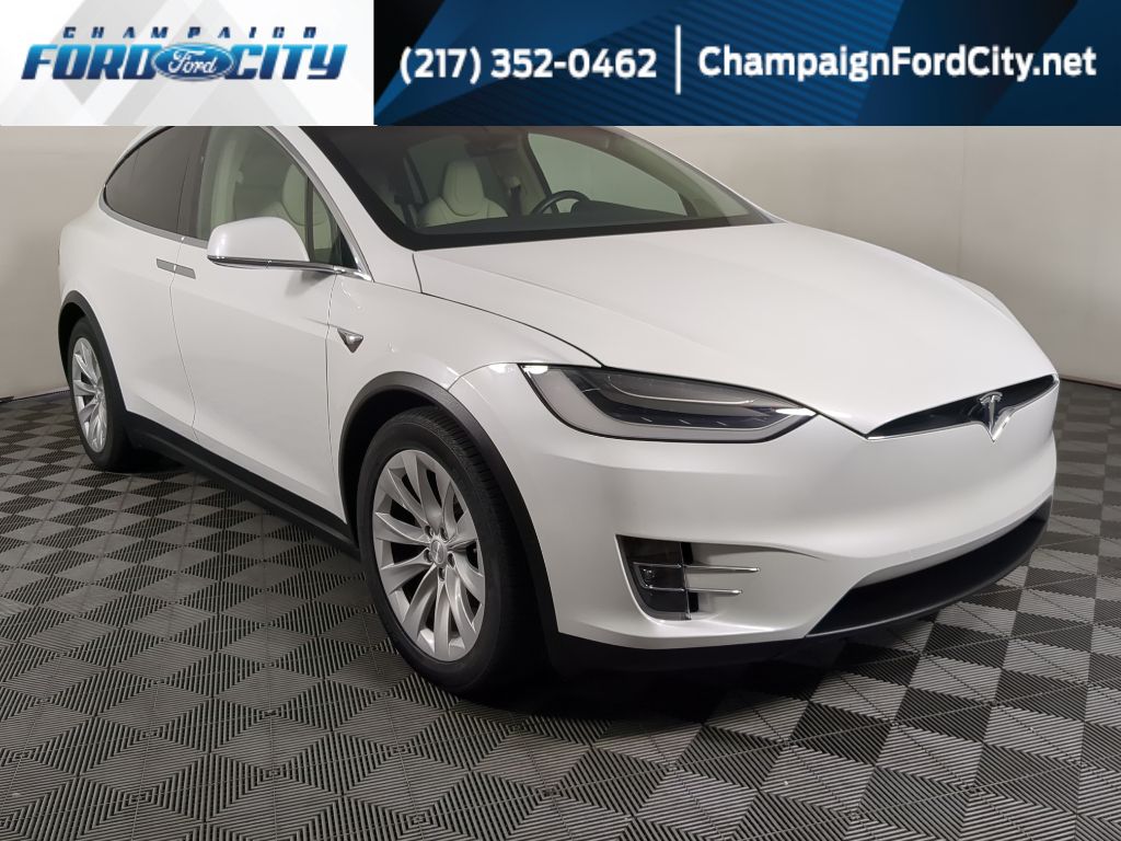 Used 2018 Tesla Model X 75D with VIN 5YJXCDE21JF087952 for sale in Champaign, IL