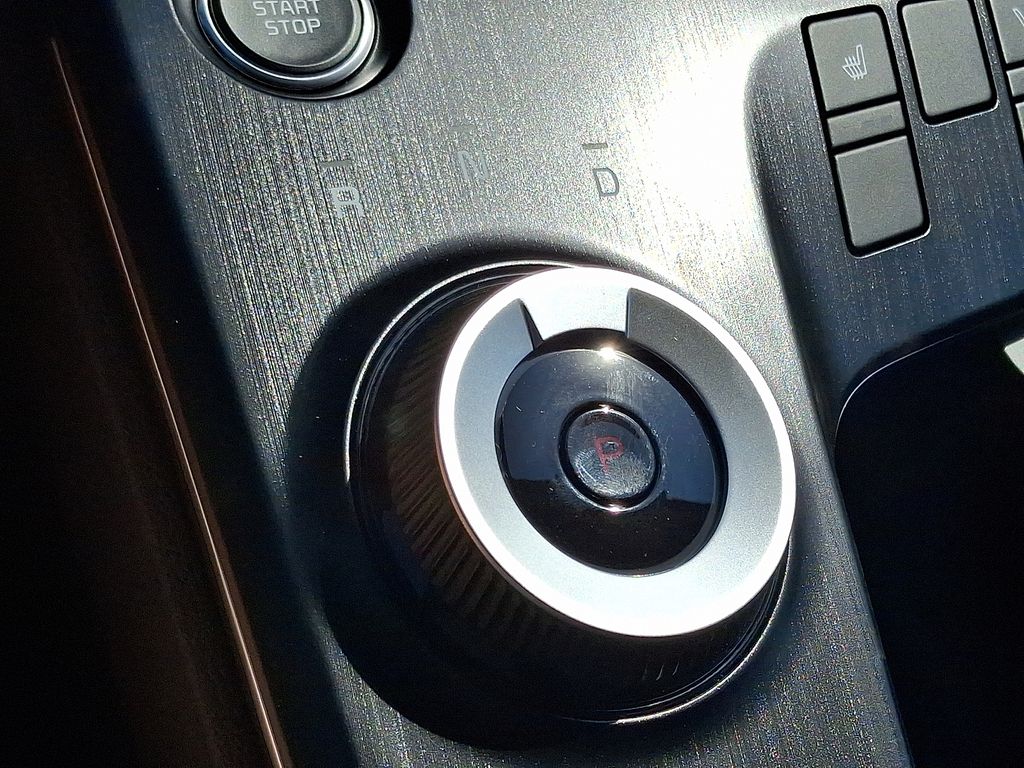 2026 Kia Sportage Hybrid photo 8