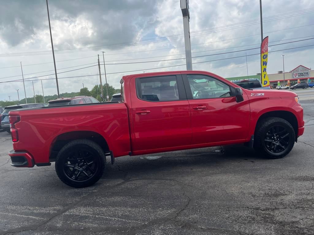 2023 Chevrolet Silverado 1500 RST photo 6