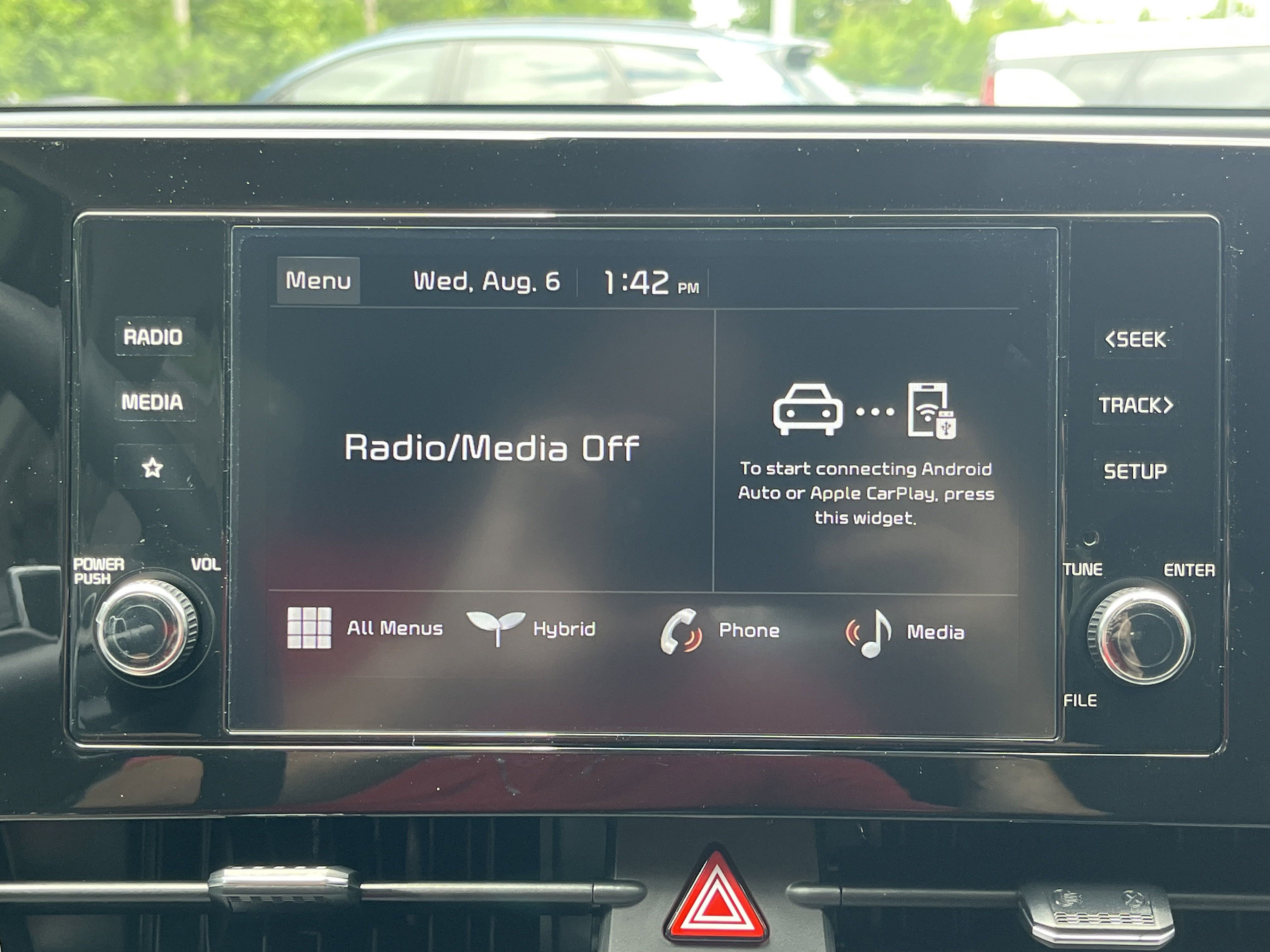 2025 Kia Sportage Hybrid LX photo 3