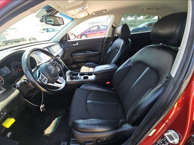 2019 Kia Optima S photo 9