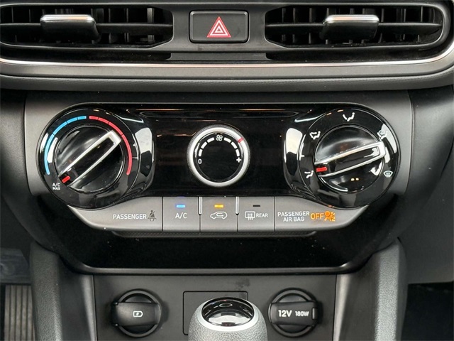 2023 Hyundai Kona SE photo 13