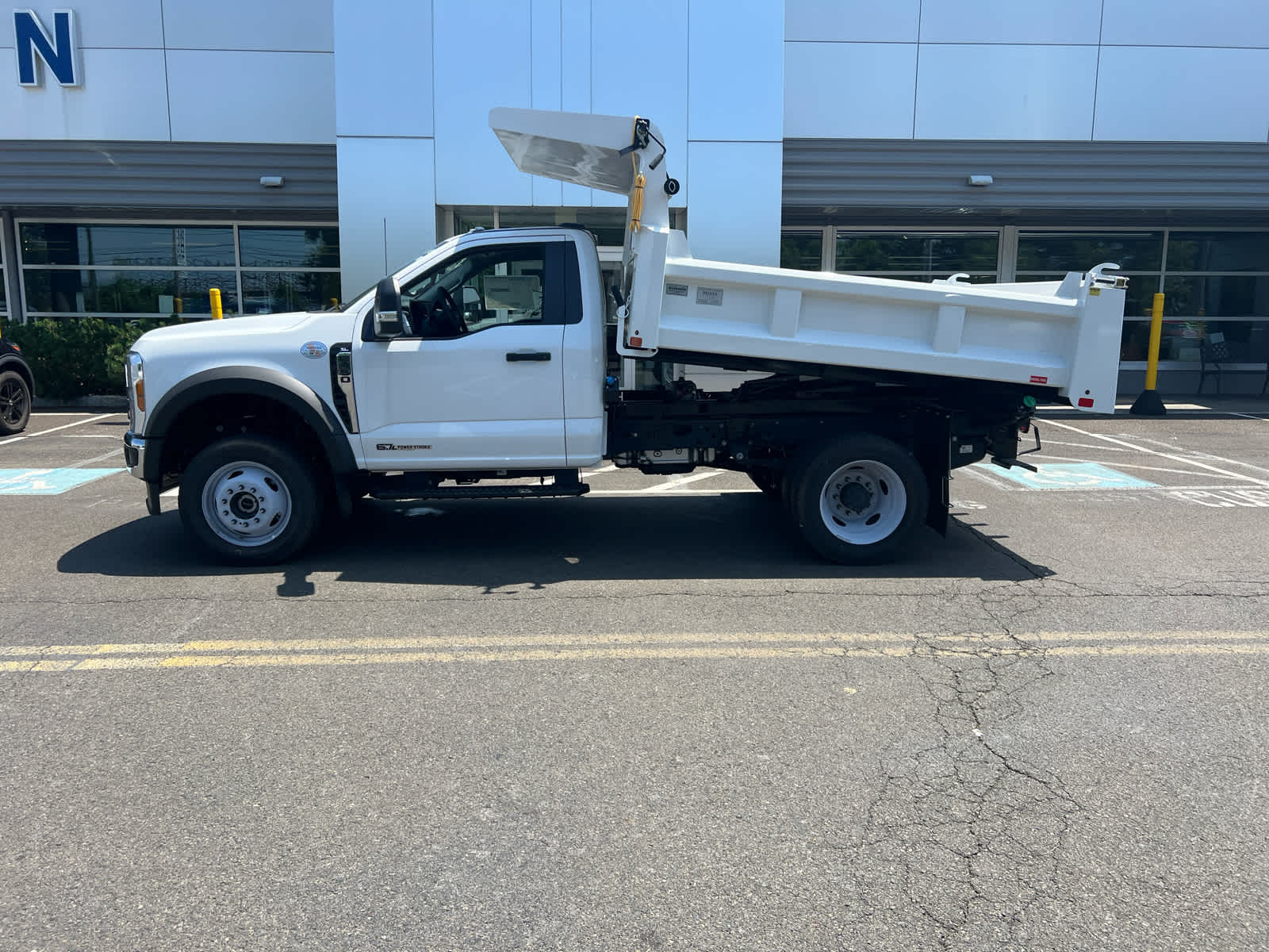 2024 Ford F-450 XL photo 5