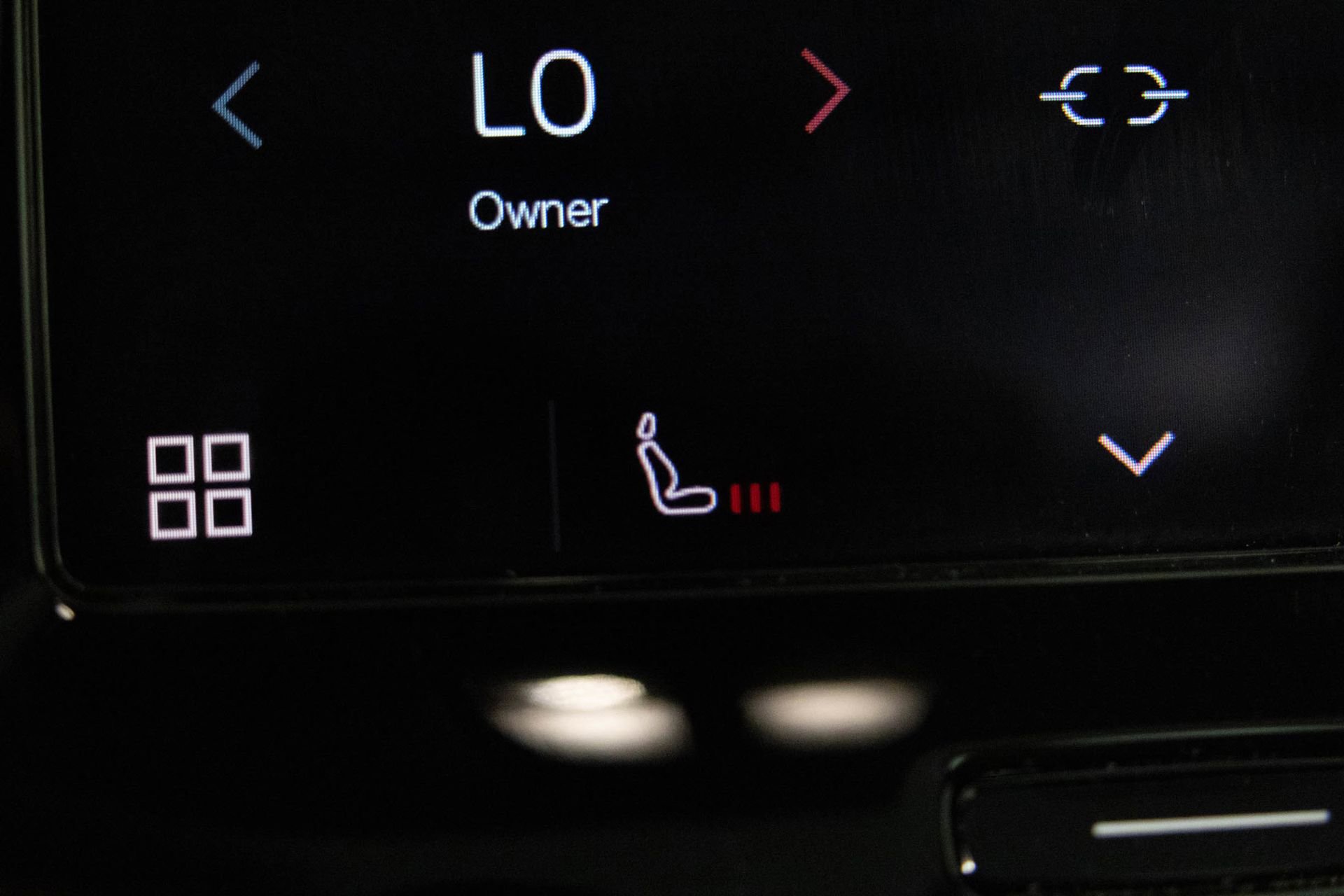 2023 Volvo XC40 Recharge Plus photo 13