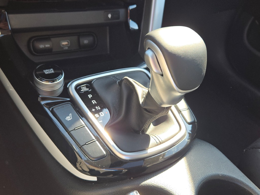 2022 Kia Seltos EX photo 26
