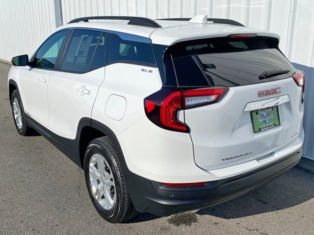 2023 Gmc Terrain SLE photo 3