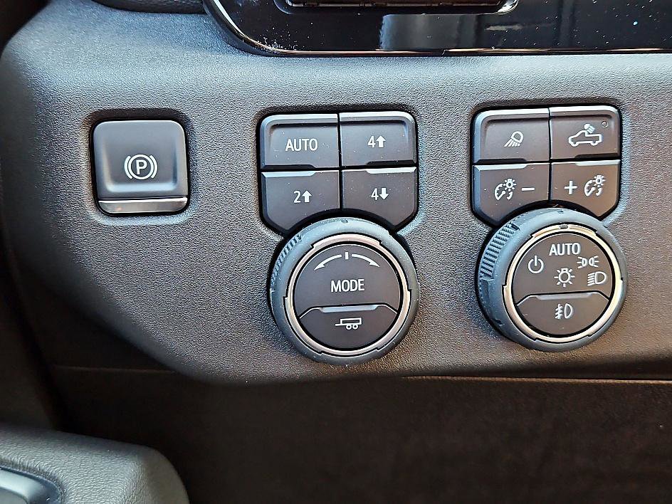 2025 Chevrolet Silverado 2500HD High Country photo 20
