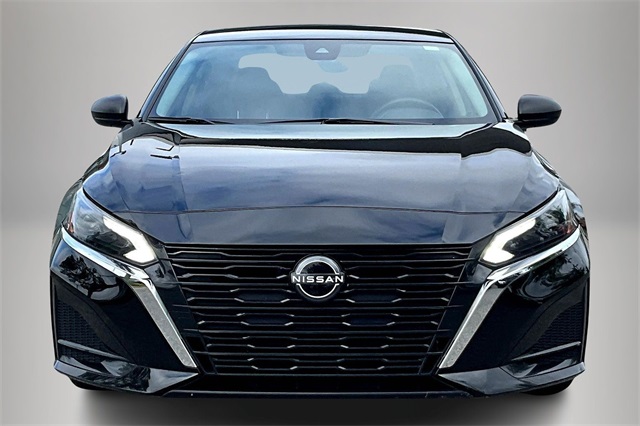 2024 Nissan Altima 2.5 S photo 3