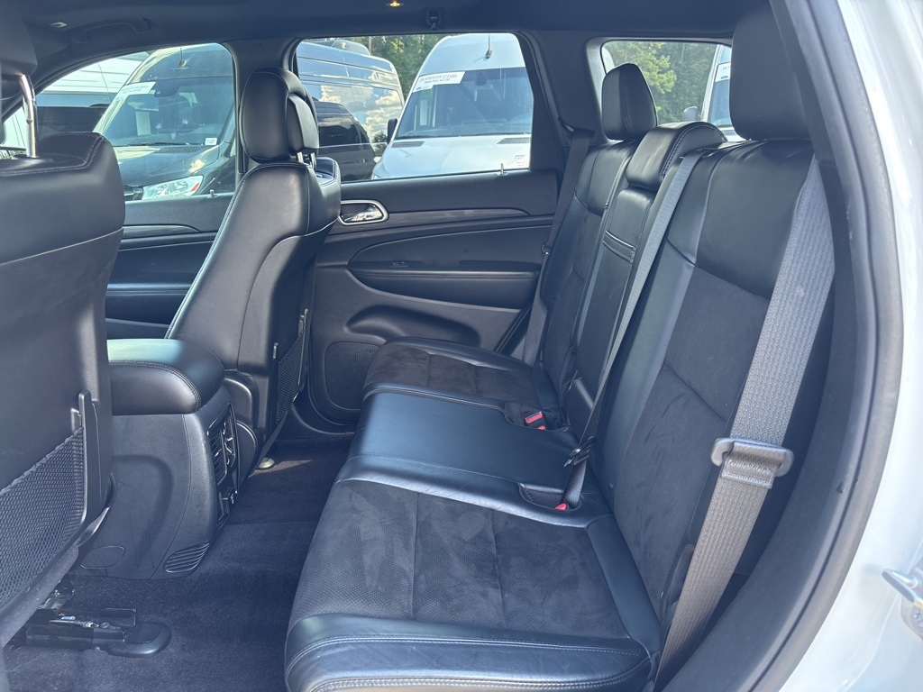 2019 Jeep Grand Cherokee Altitude photo 15
