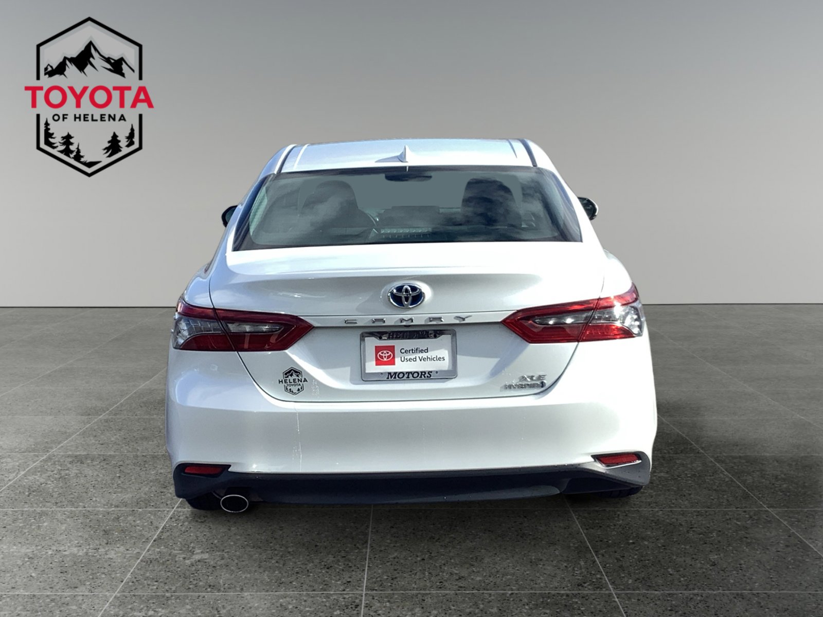 2022 Toyota Camry Hybrid XLE photo 4