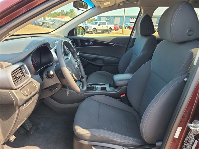 2020 Kia Sorento LX photo 12