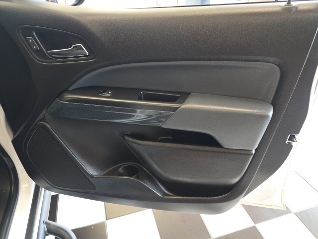 2018 Chevrolet Colorado Z71 photo 34
